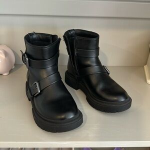 Art Class Boots Target